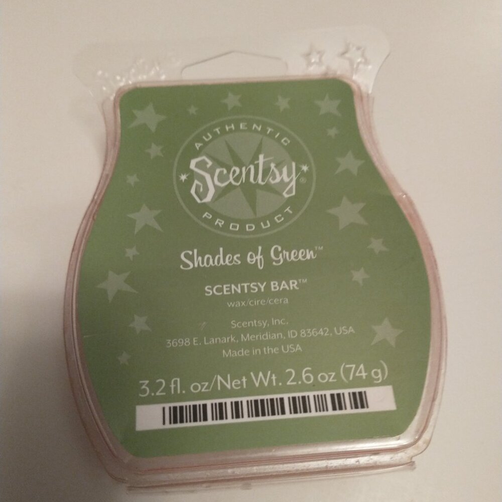 GU  Scentsy wax melts.... Shades of Green